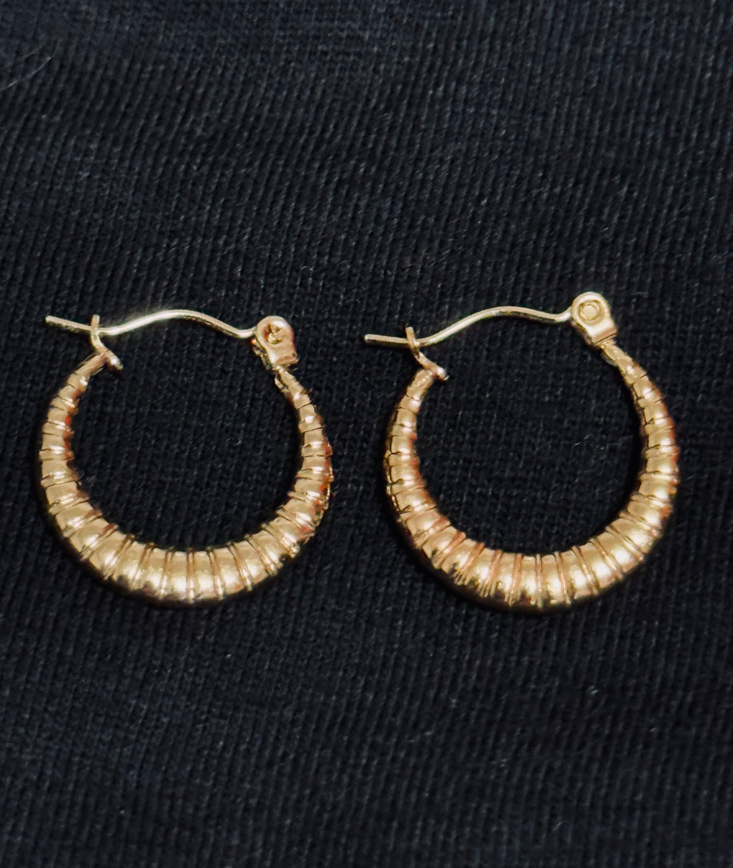 ARETES DE GOTA